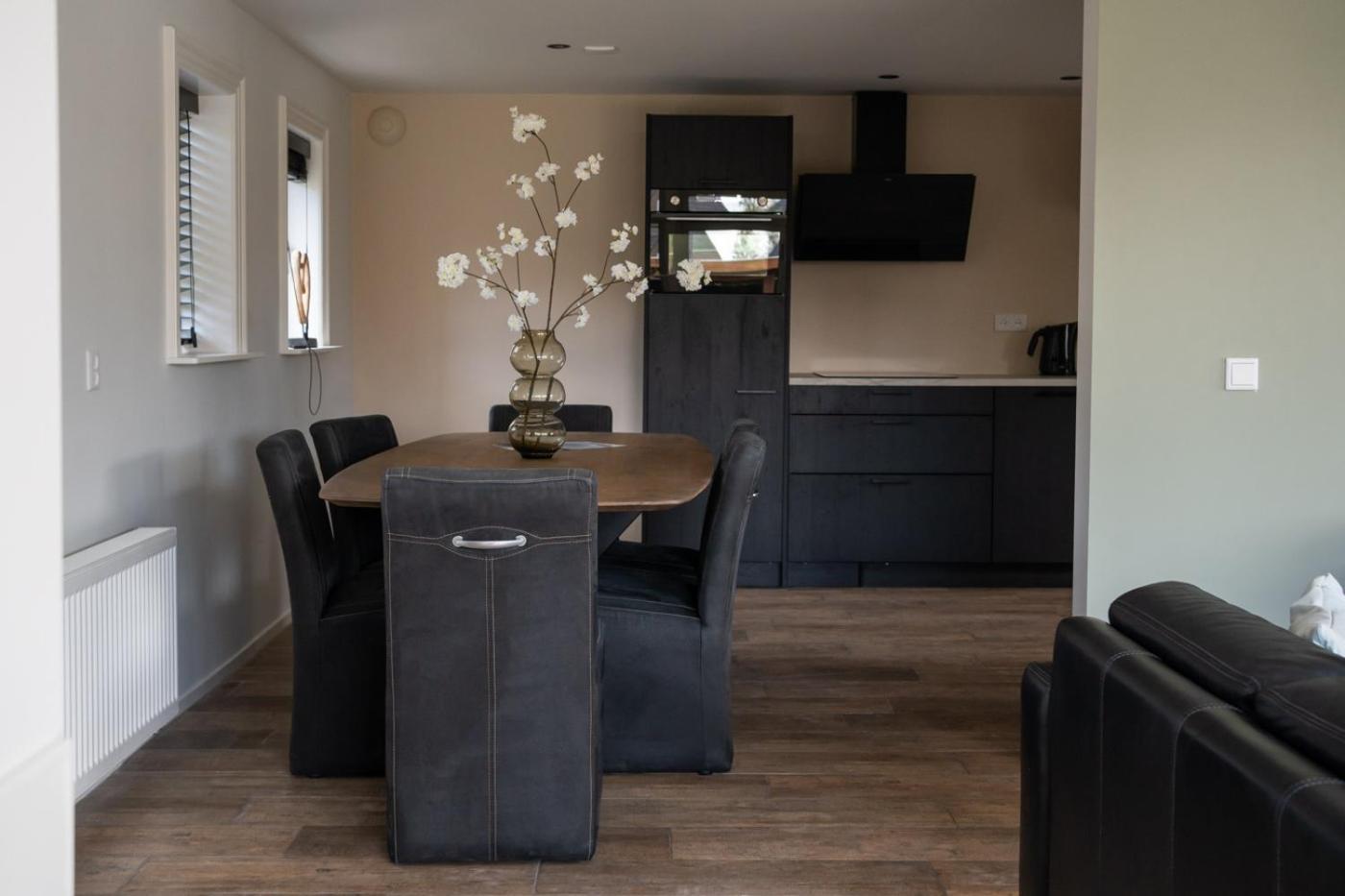 Holidayhome Bb 17 A. อาชเตแกร์เกอ ภายนอก รูปภาพ